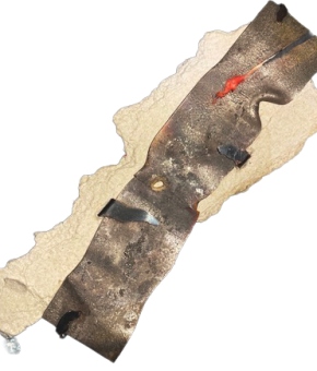 Oddment, brooch